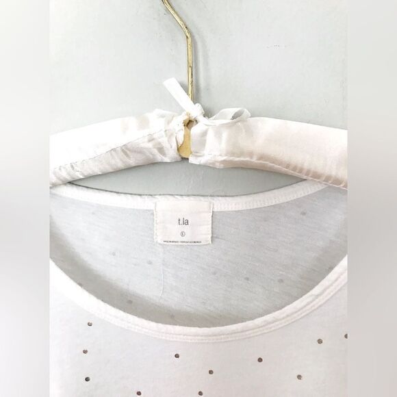 Anthropologie | t.la white t-shirt with gold polka dots | size large - Picture 2 of 6